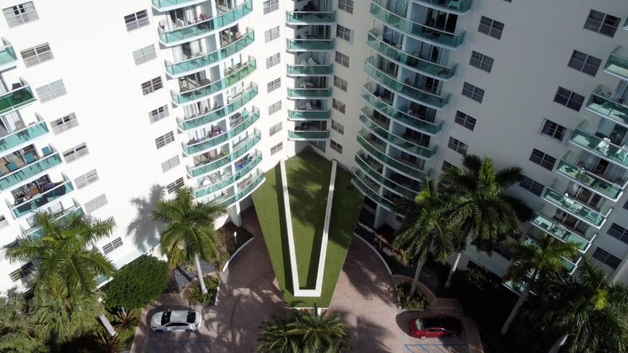 Hollywood Beach Apartment Buitenkant foto